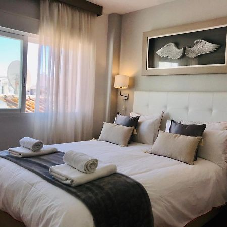 Luxury Apartament In Marina Бенальмадена Экстерьер фото